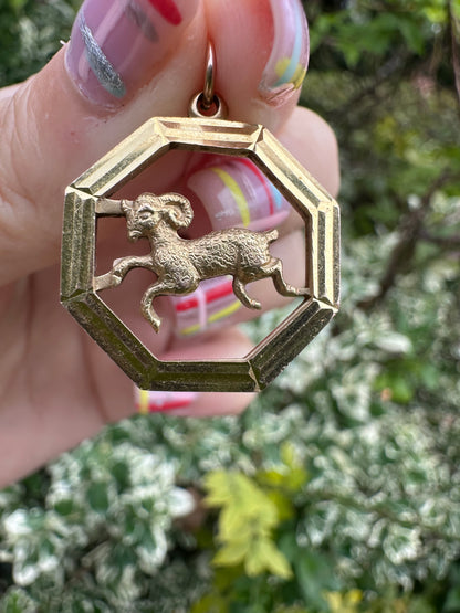 Vintage 9ct Gold Octagonal Aries Pendant
