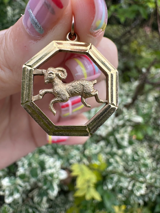 Vintage 9ct Gold Octagonal Aries Pendant