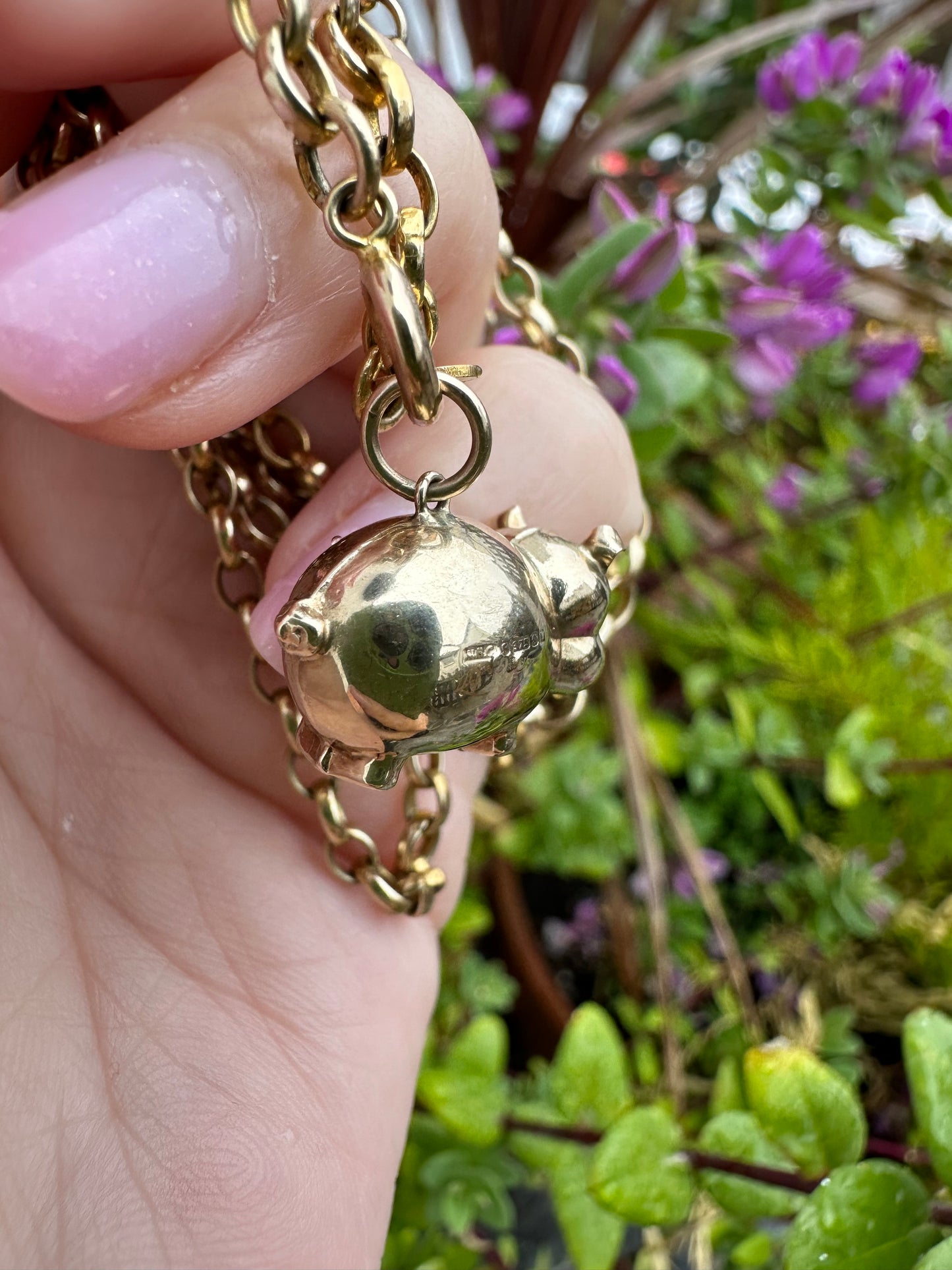 Vintage 9ct Puffy Pig Charm