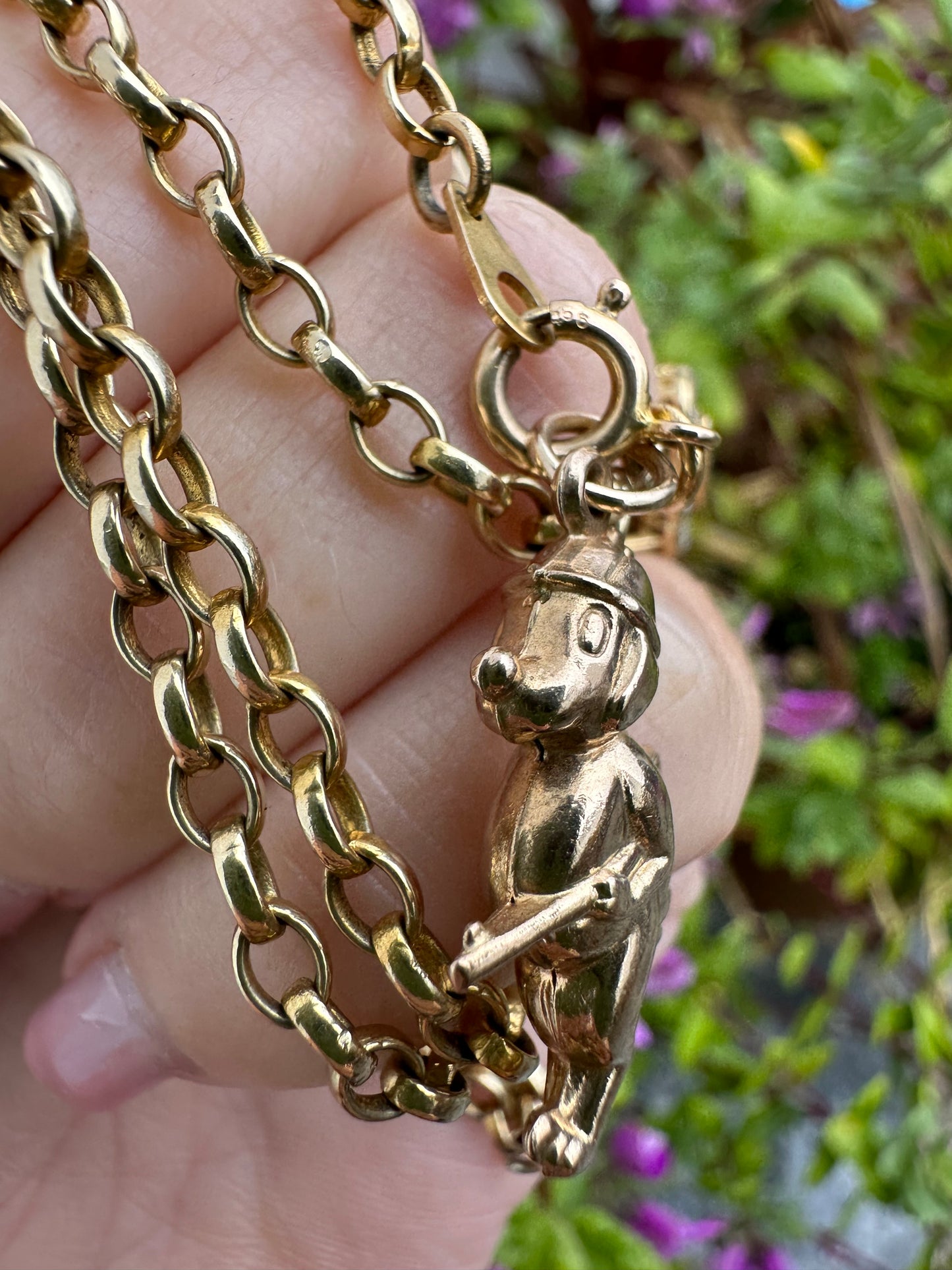 Vintage 9ct Snoopy Charm