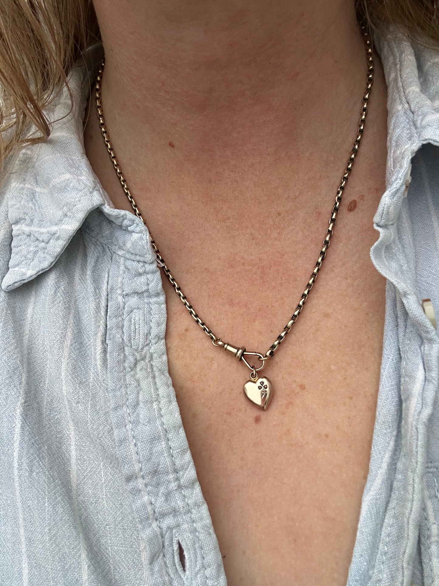 Antique 9ct heart charm with seed pearl clover