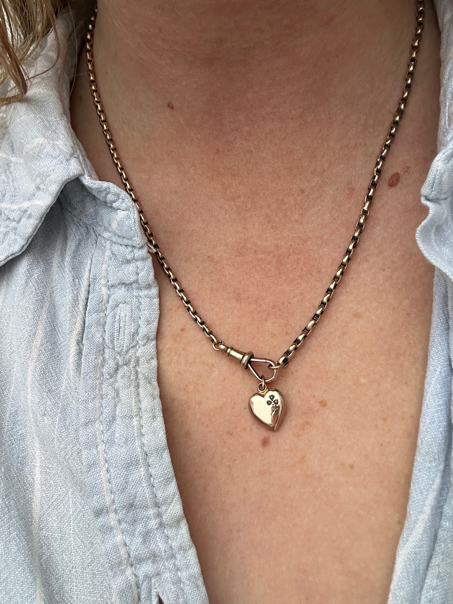 Antique 9ct heart charm with seed pearl clover