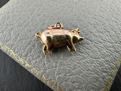 9ct Rose gold pig charm