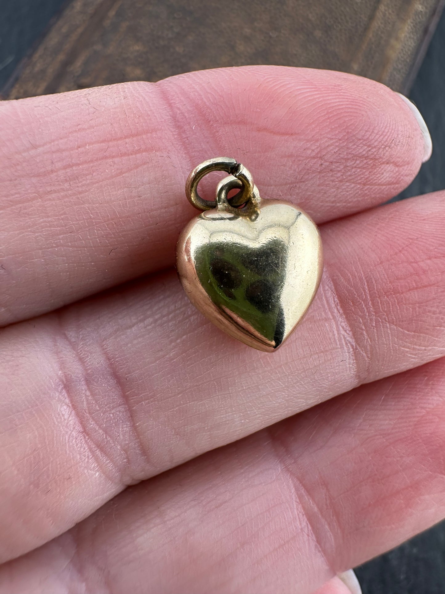 Vintage 9ct Puffy Heart charm