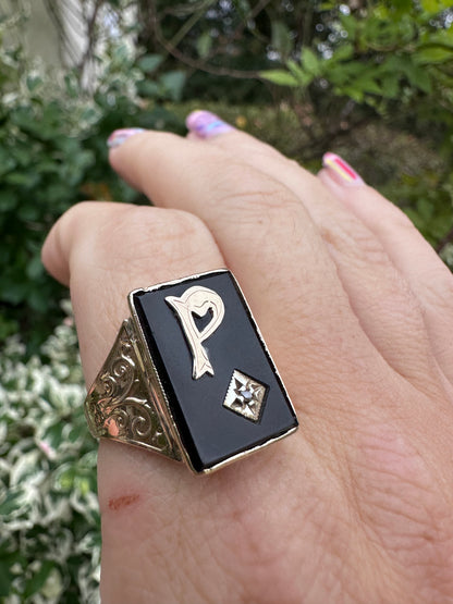 Vintage 9ct Yellow Gold & Onyx P ring with accent Diamond