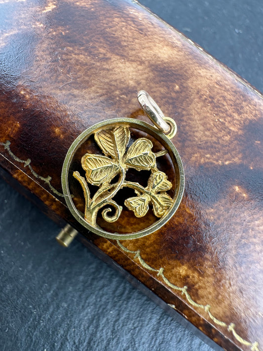 Vintage 9ct gold Clover charm