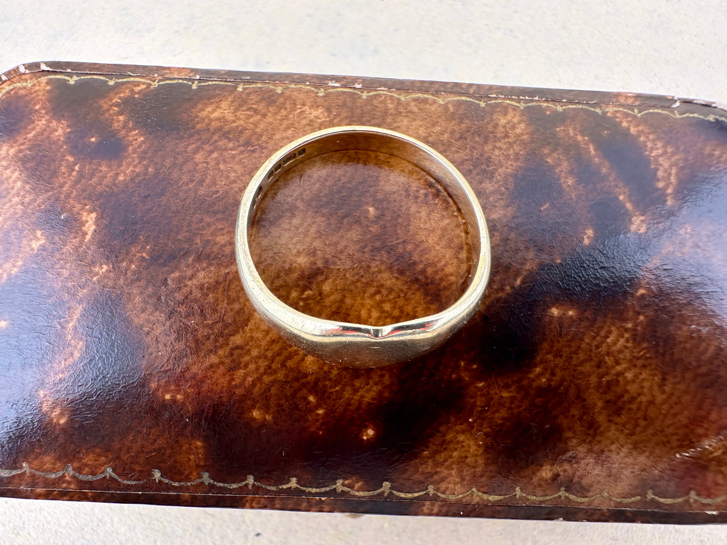 Vintage 9ct Gold Heart Signet