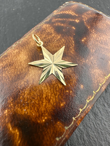 Vintage 9ct Gold Star Charm