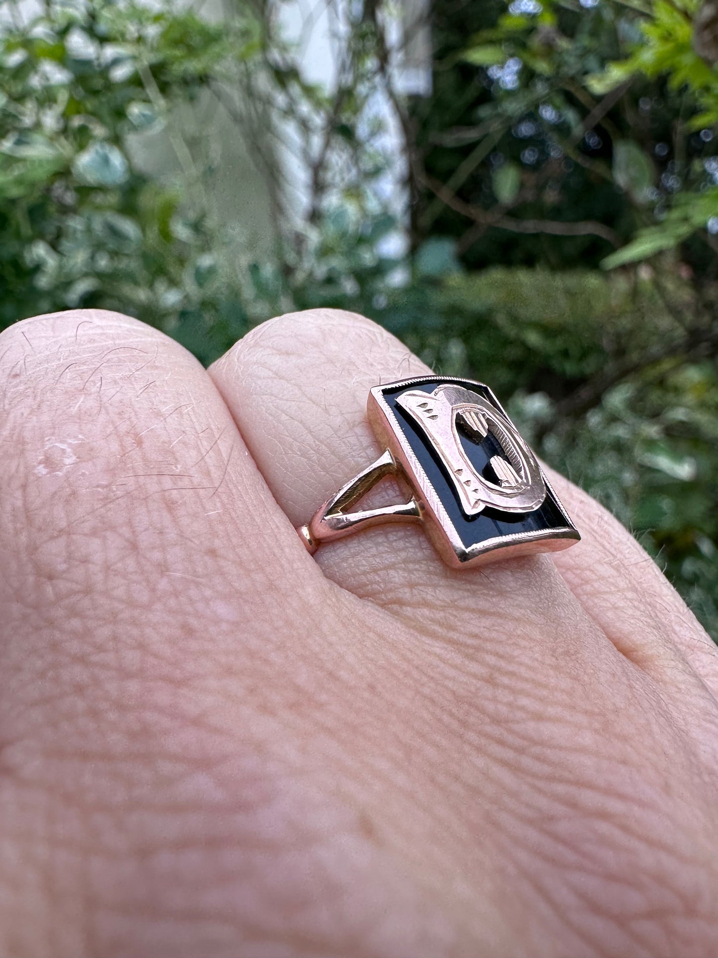 9ct Rose Gold and Onyx D initial ring