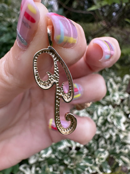 9ct Yellow Gold Cursive P charm