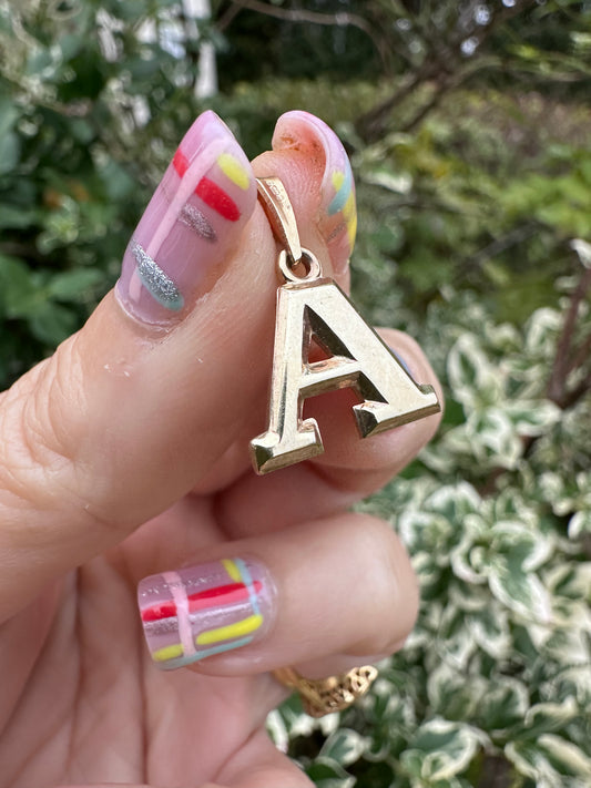 9ct Yellow Gold A Charm