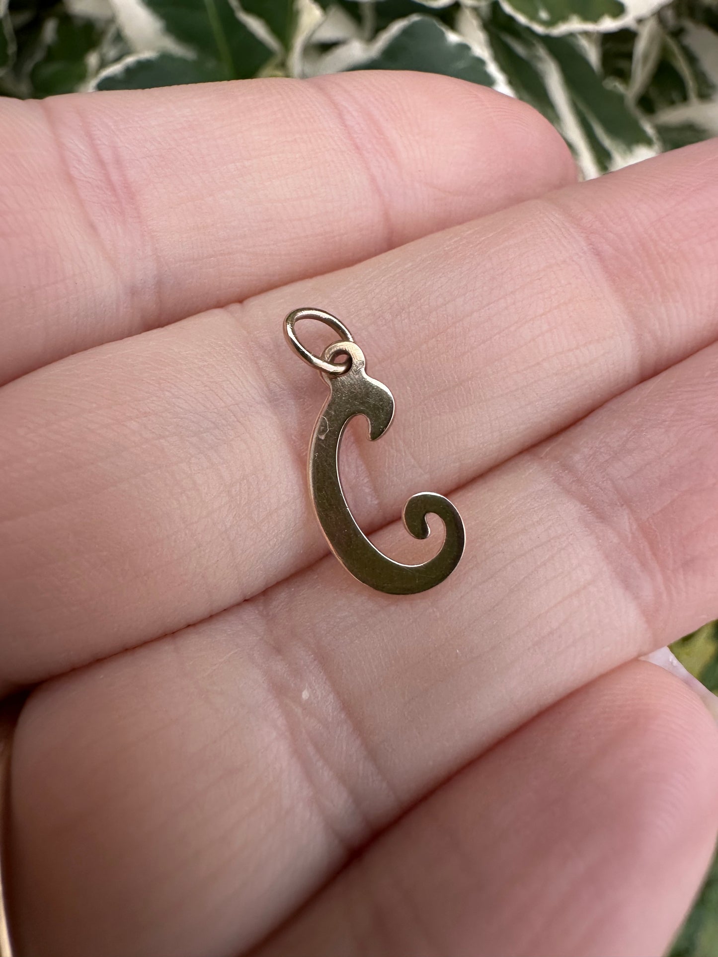 9ct Yellow Gold Cursive C Charm