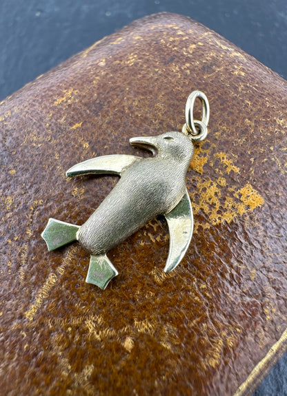 Vintage 9ct Penguin Charm