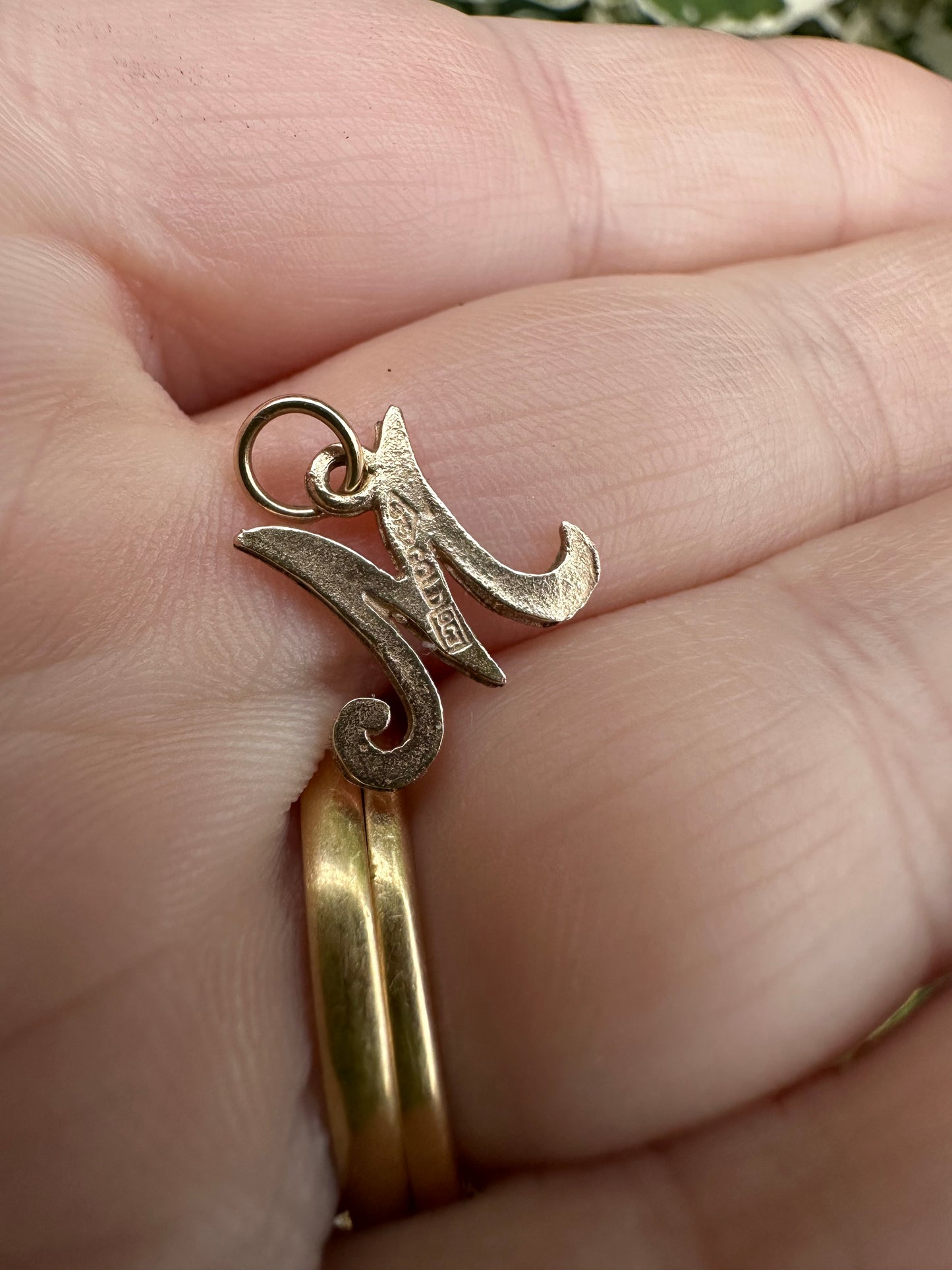 9ct Yellow Gold Cursive M initial Charm