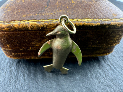 Vintage 9ct Penguin Charm