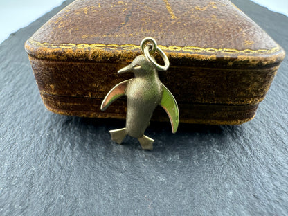 Vintage 9ct Penguin Charm