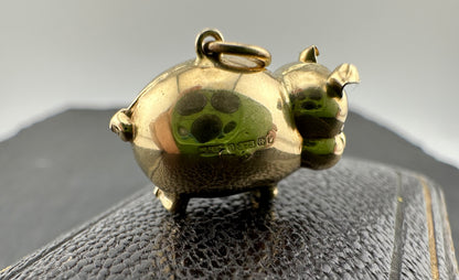 Vintage 9ct Puffy Pig Charm
