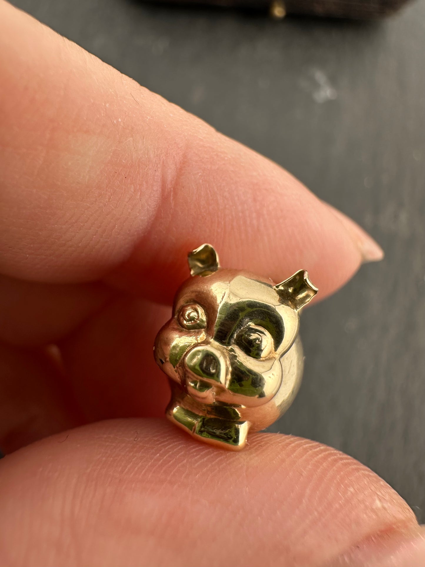 Vintage 9ct Puffy Pig Charm