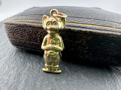 Vintage 9ct Gold Puss in Boots Charm
