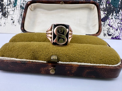 9ct Rose Gold & Onyx S Initial Ring