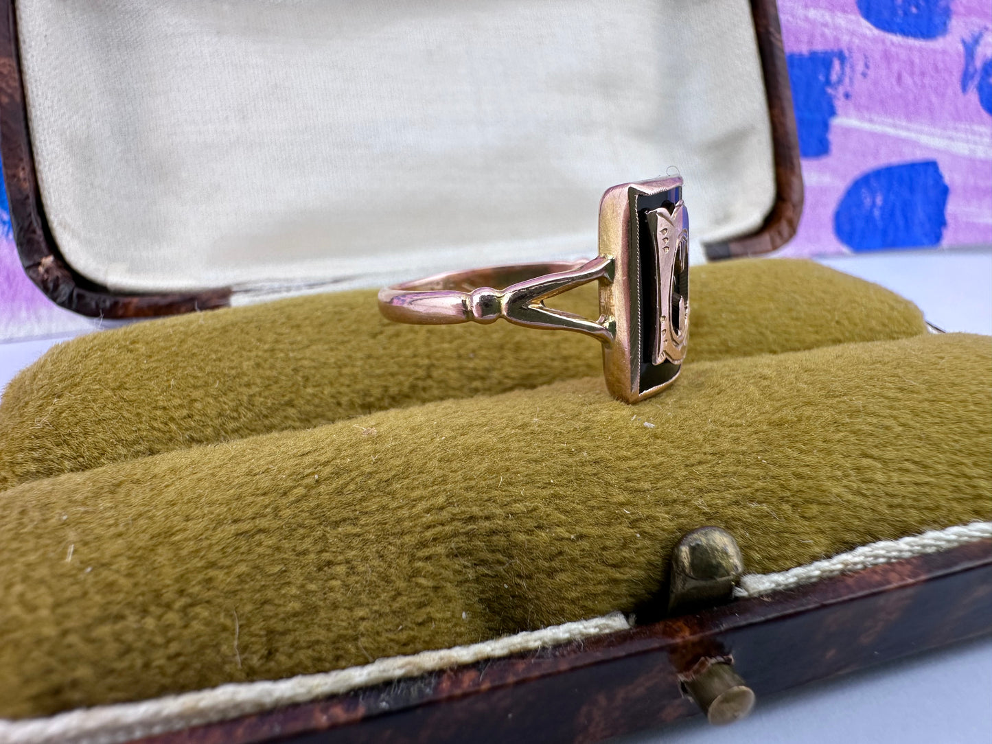 9ct Rose Gold and Onyx D initial ring