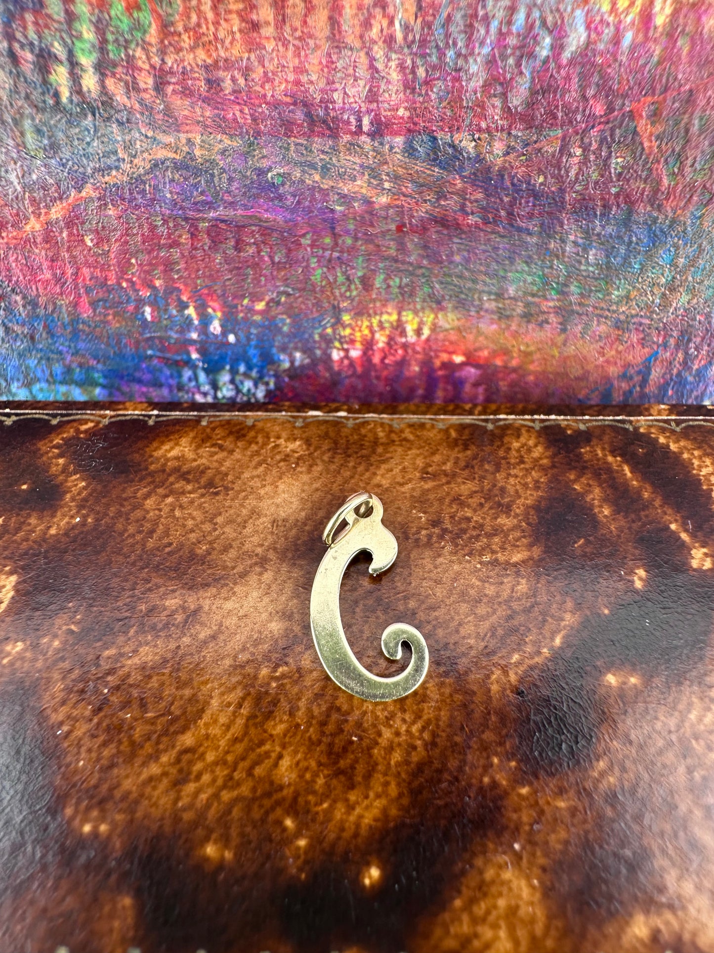 9ct Yellow Gold Cursive C Charm