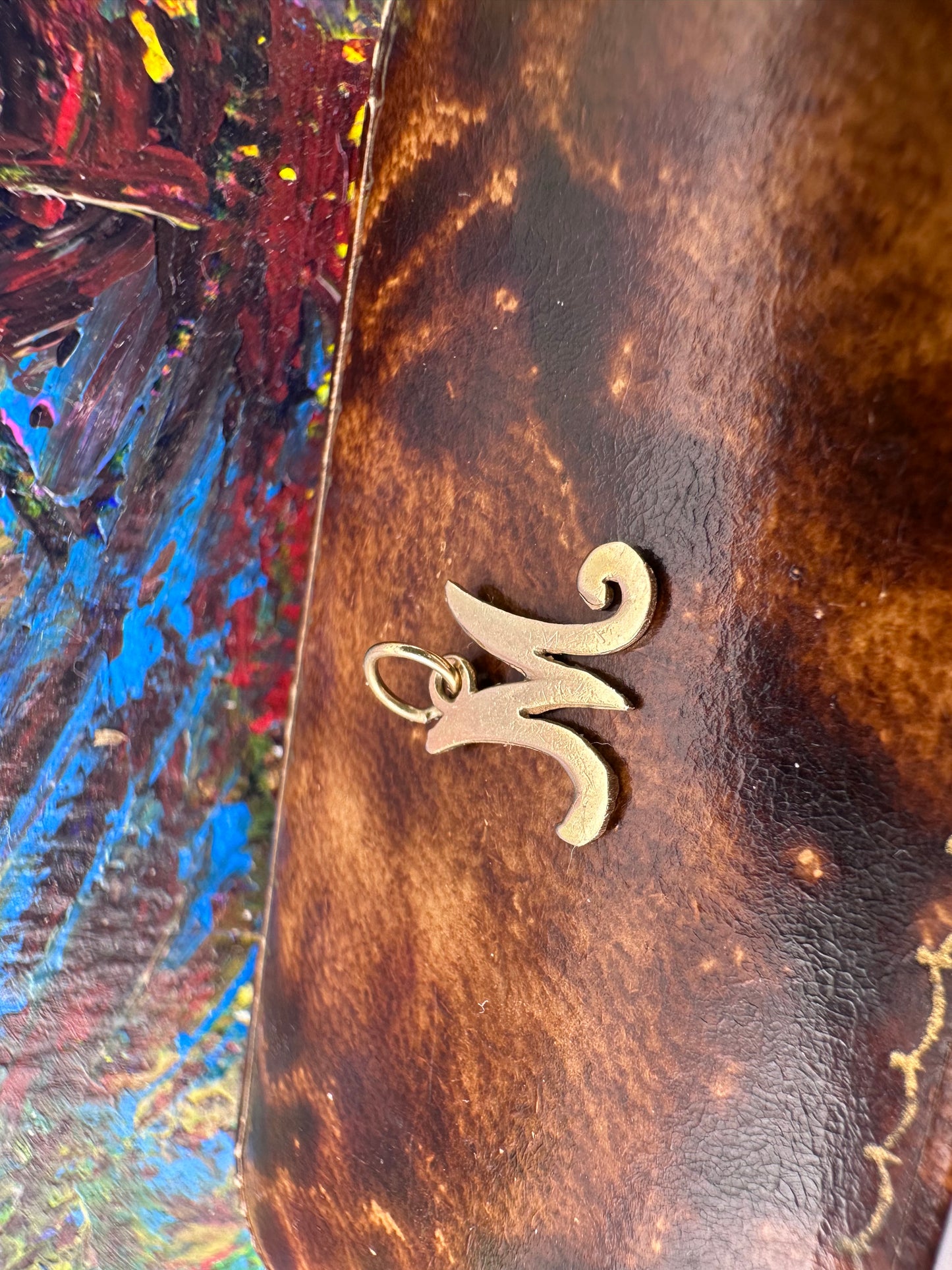 9ct Yellow Gold Cursive M initial Charm