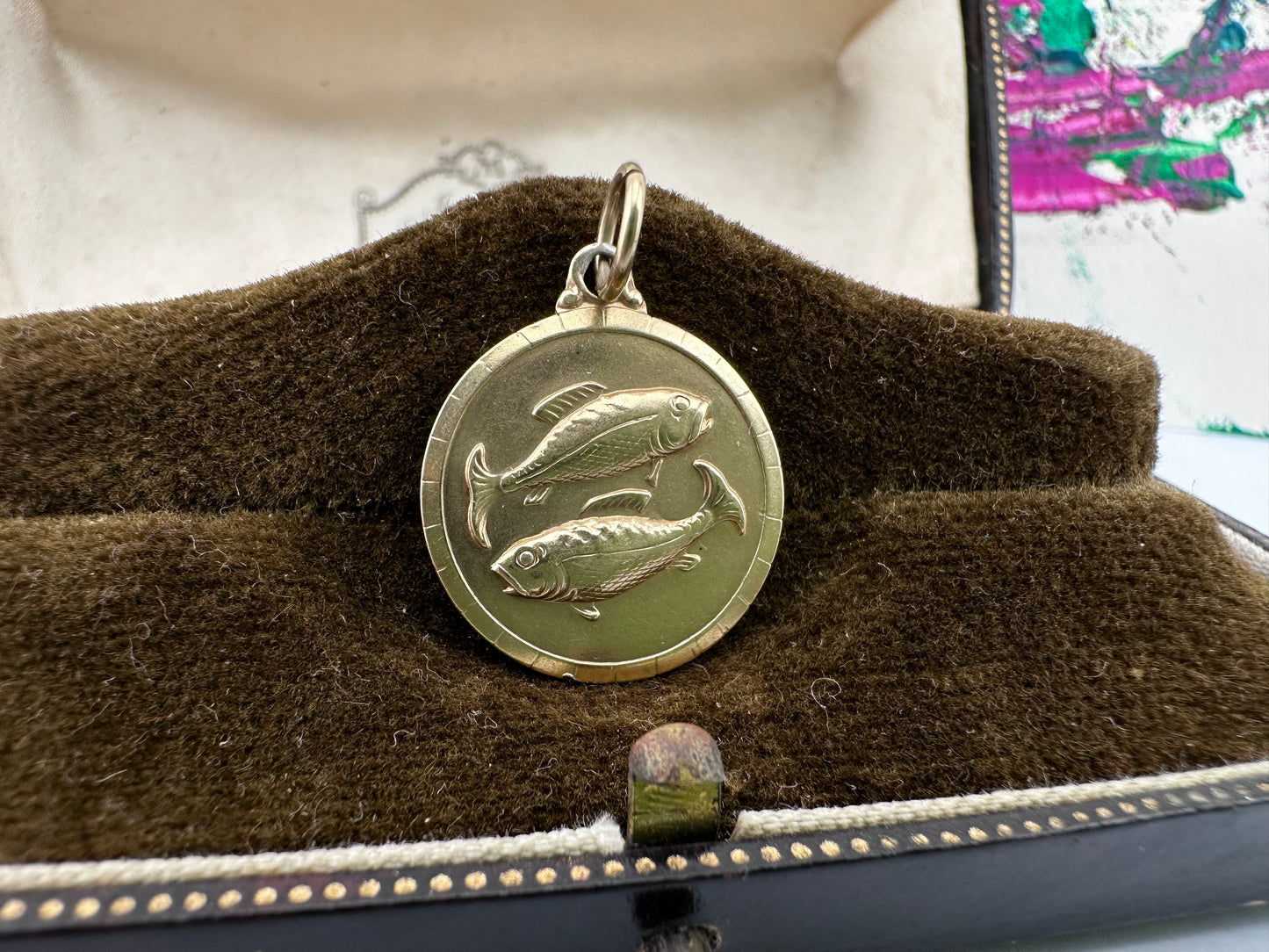 Vintage 9ct Gold Pisces Charm
