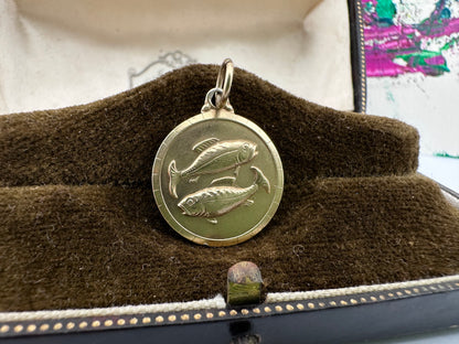 Vintage 9ct Gold Pisces Charm