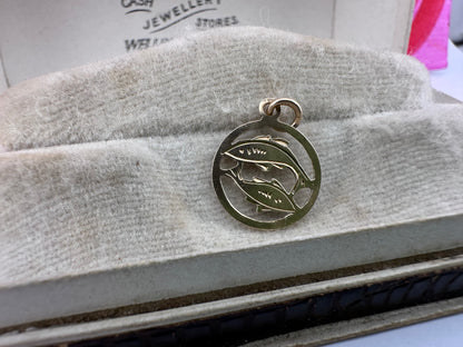 Vintage 9ct Small Pisces charm