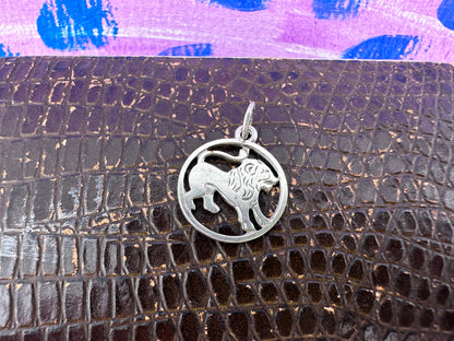 830 silver Leo Charm