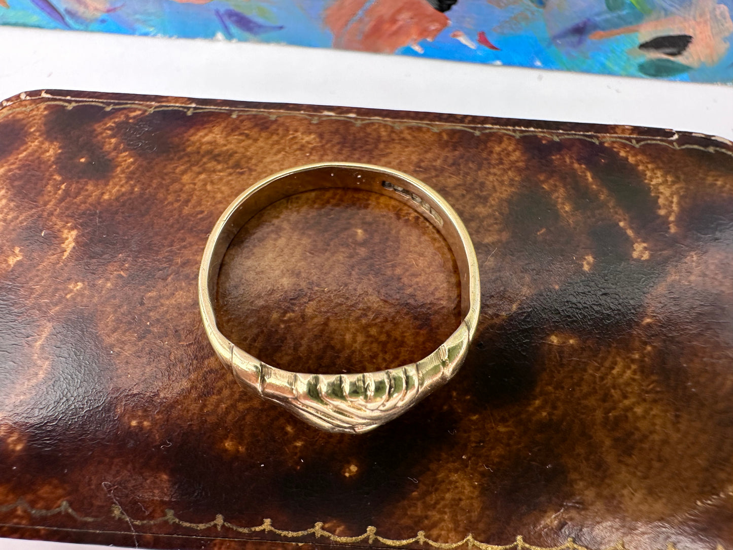 9ct Gold Fede clasped Hands rings