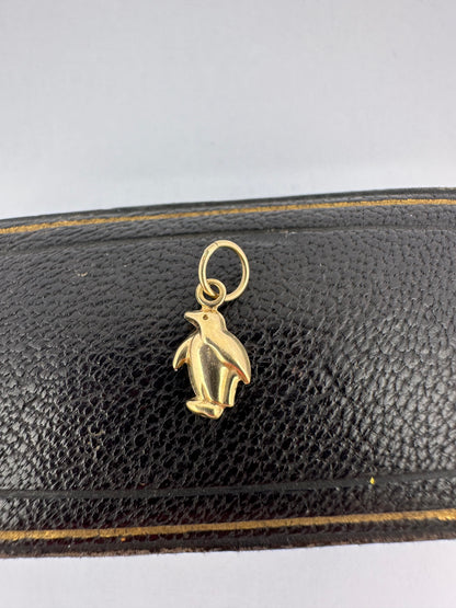 9ct Penguin Charm