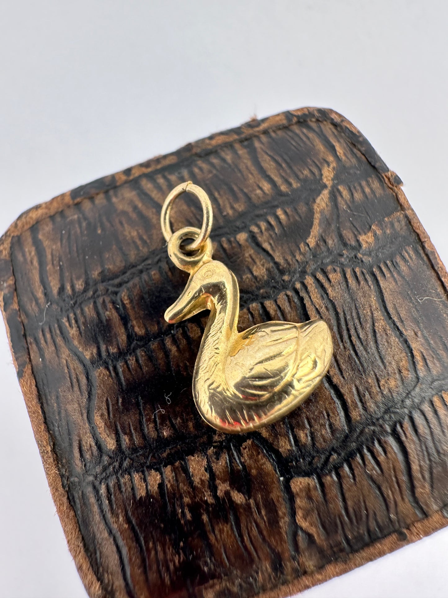 Vintage 9ct Gold Swan Charm