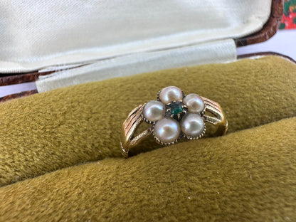 14ct Pearl and Green Paste Hands holding a forget me knot ring