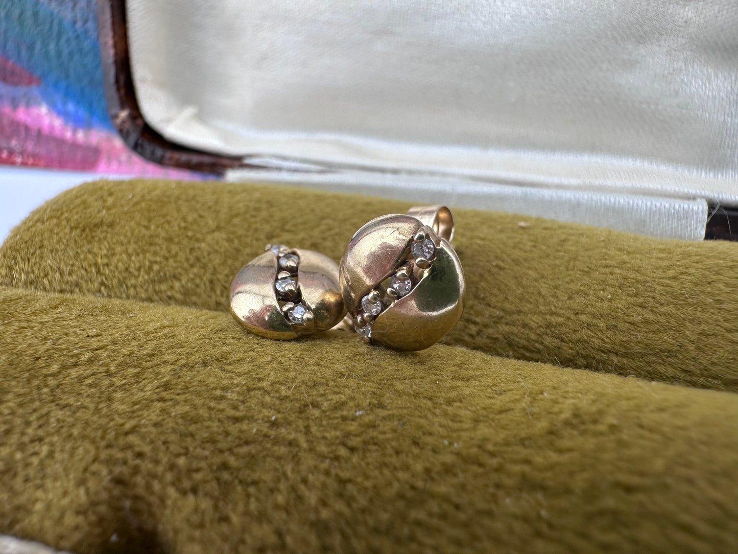 9ct Gold Round studs with diamond accents