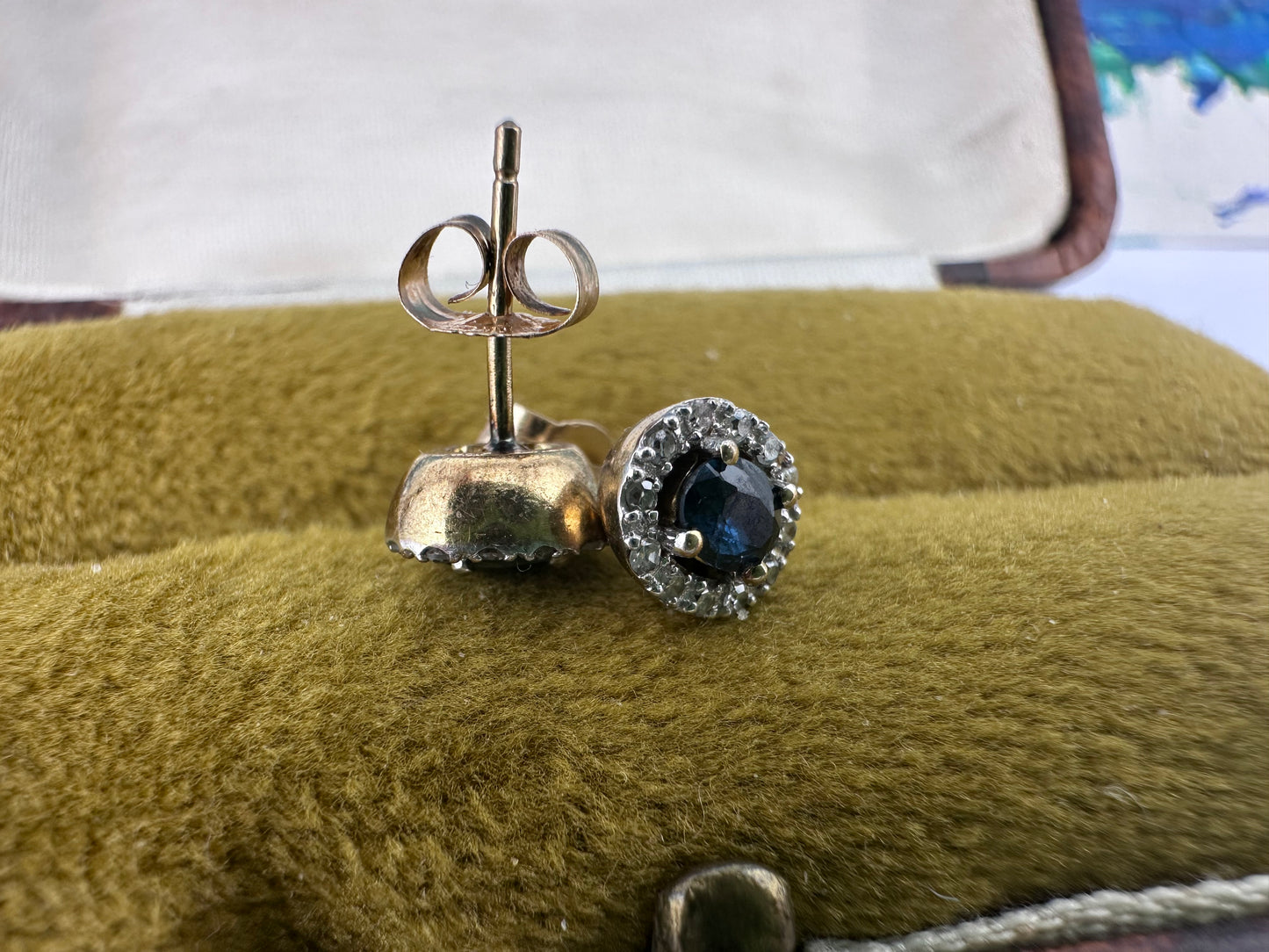 9ct Gold Sapphire & Diamond Oval cluster Studs