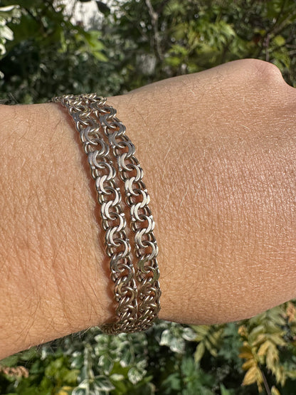 Antique 9ct Gold Double strand Figure of 8 Link Bracelet