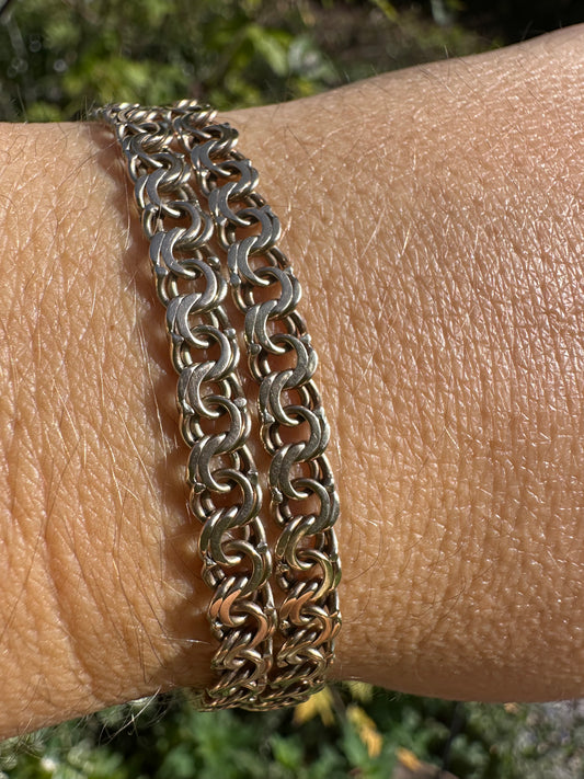 Antique 9ct Gold Double strand Figure of 8 Link Bracelet