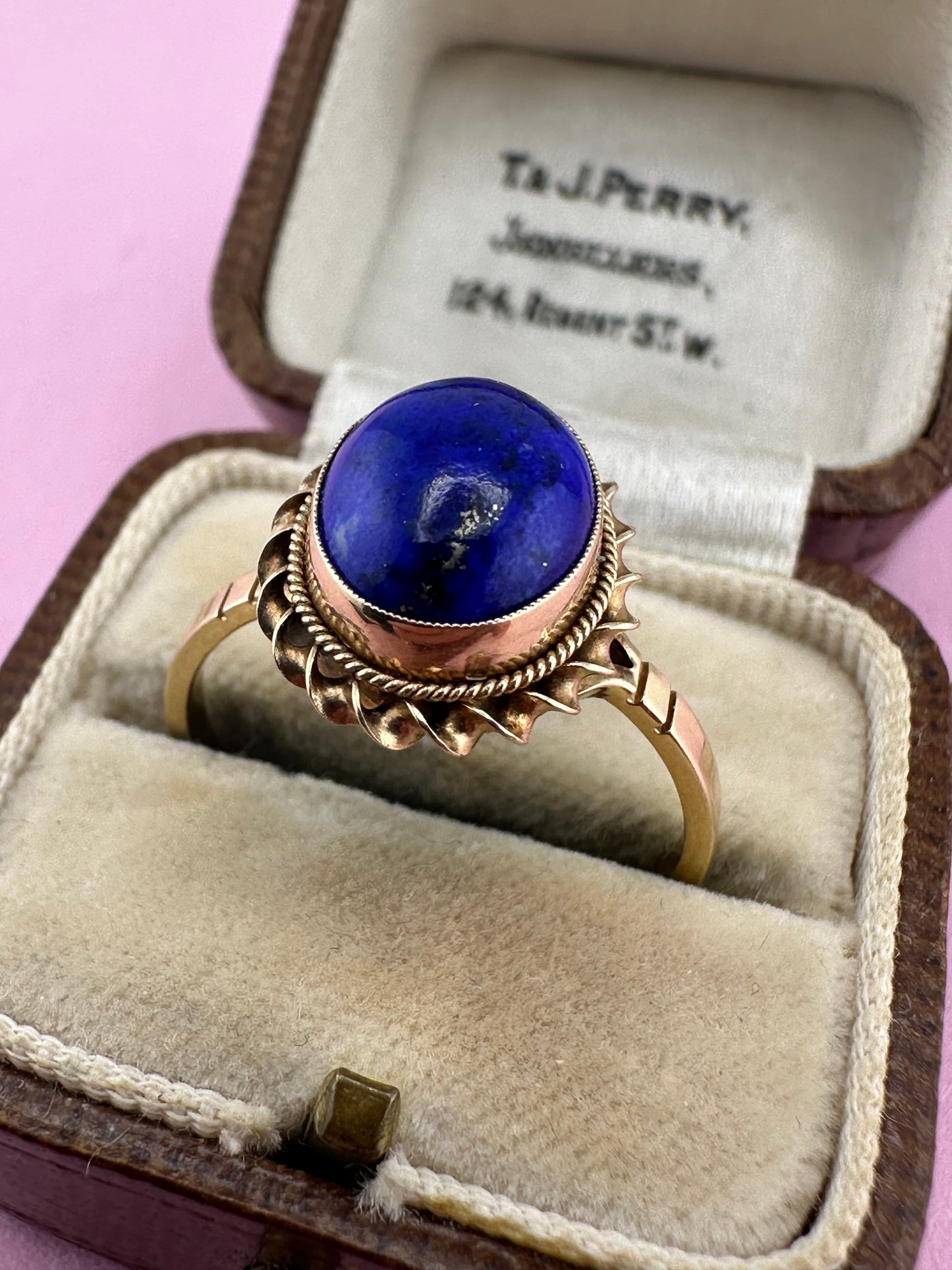 Vintage 9ct Lapis Lazuli Solitaire ring