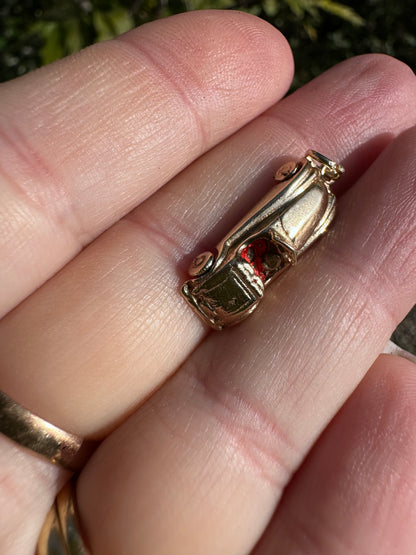 Vintage 9ct Gold Open top sports car (Jaguar?)