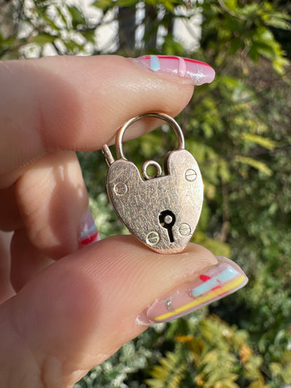 Vintage 9ct Gold heart padlock