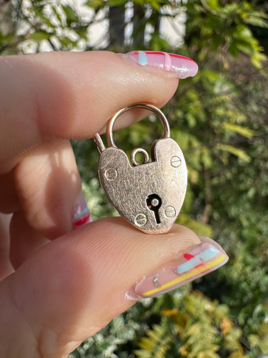 Vintage 9ct Gold heart padlock