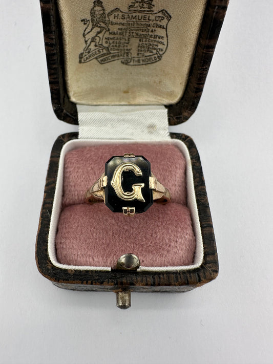 Antique 9ct Gold Onyx initial G ring