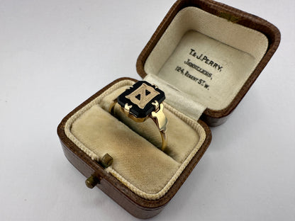 Antique 9ct Gold Onyx N Ring