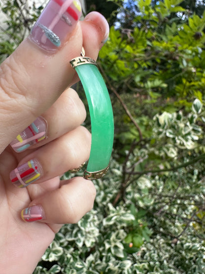 9ct Chinese Jade Pendant