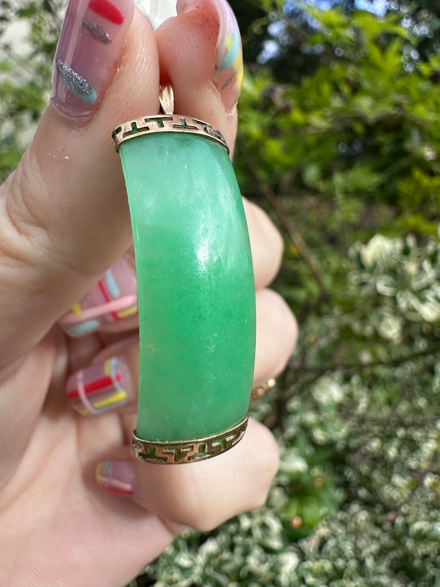 9ct Chinese Jade Pendant