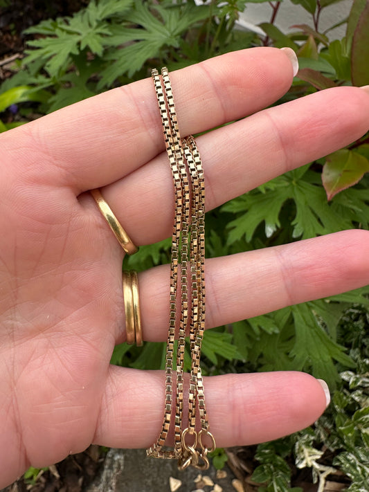 Vintage 9ct Yellow Gold Box chain