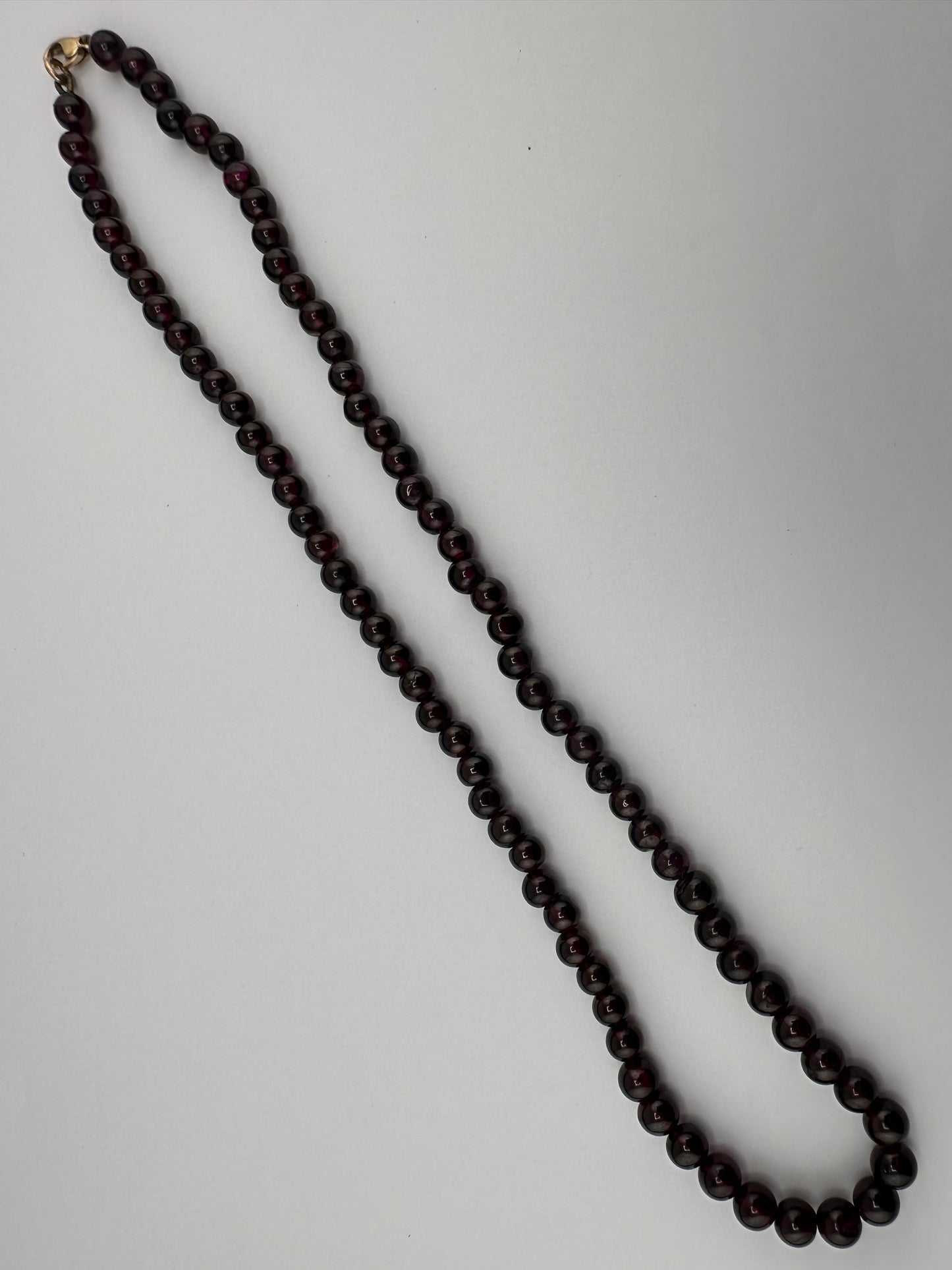 Garnet Beaded necklace with 9ct gold clasp