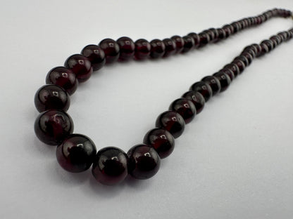 Garnet Beaded necklace with 9ct gold clasp